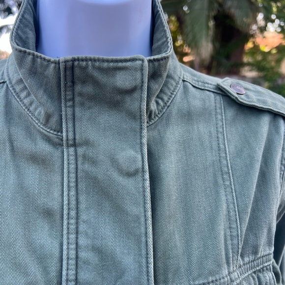 Levi's Green Bomber Jacket - Picture 6 of 15